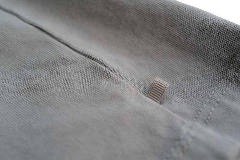 STANDARD H Signature Collection Avant T-shirt Cool Grey Tab Detail Auto Enthusiast Car Menswear Apparel Accessories